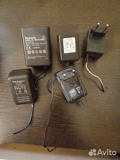 Зарядное устройство