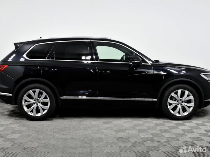 Volkswagen Touareg 3.0 AT, 2018, 52 423 км