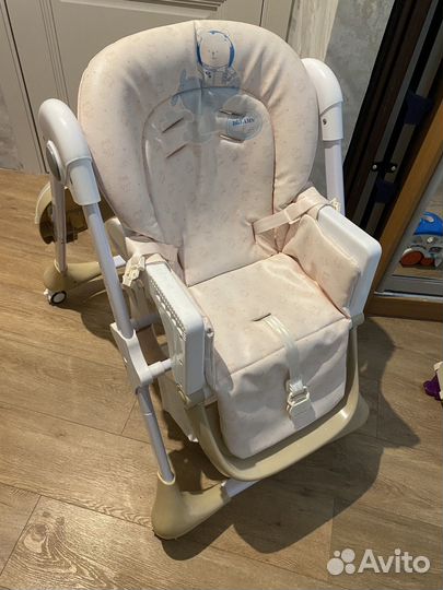 Стульчик для кормления capella