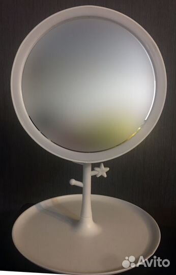 Настольное зеркало для макияжа с подсветкой