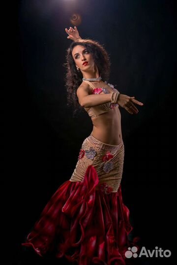 Сценические костюмы