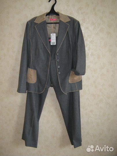 Костюм брючный, размер 48