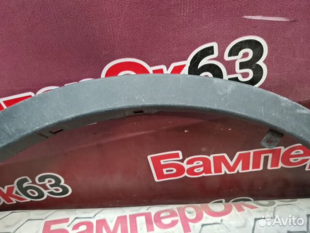 Накладка крыла передний правый Toyota RAV4