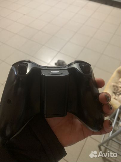 Игровая приставка Microsoft Xbox 360 S 250 гб