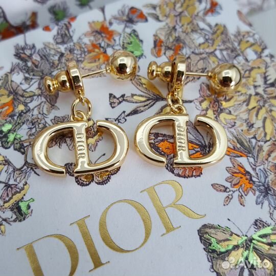 Серьги Dior