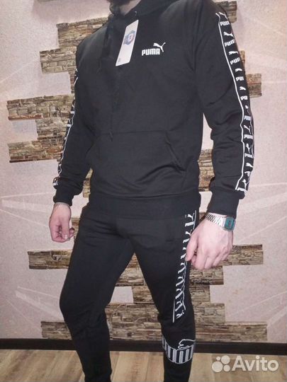 Костюмы, куртки ветровки puma