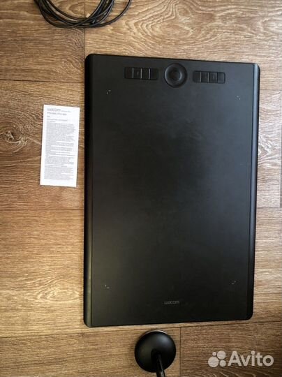 Графический планшет wacom intuos pro