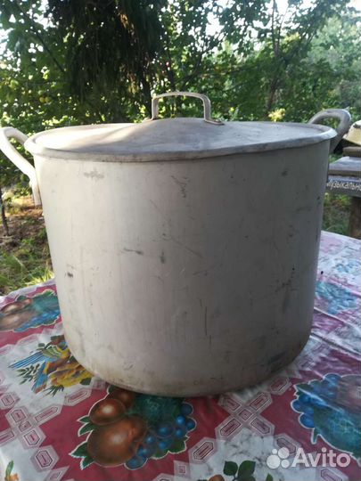 Кастрюля алюминиевая