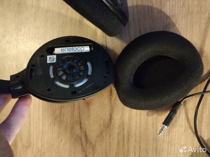 Беспроводные наушники Sennheiser HDR 160