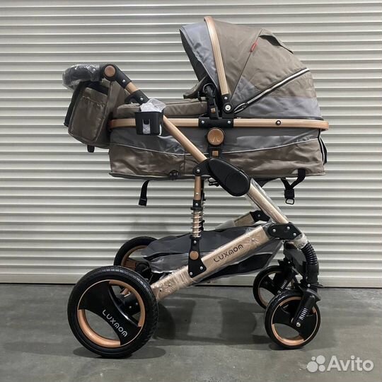 Коляска для новорожденных