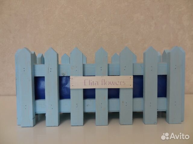 Подставка / корзина / ящик для цветов