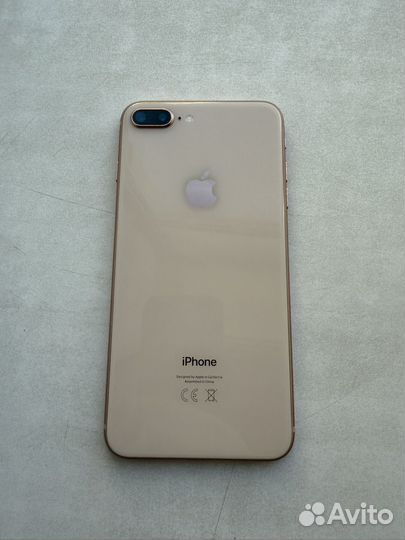 iPhone 8 Plus, 64 ГБ