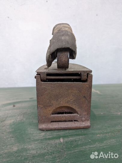 Утюг угольный старинный