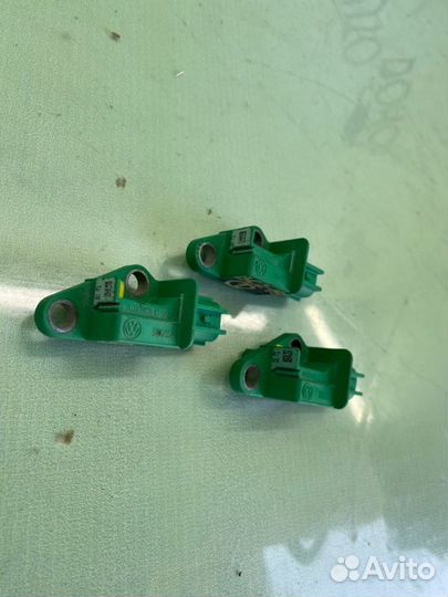 Датчик удара Audi Q7 4L 3.0L BUG 2008