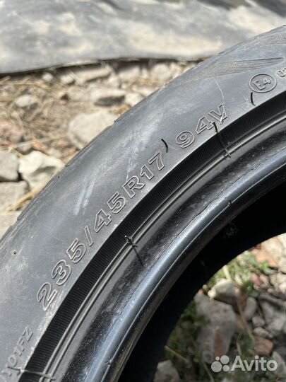 Bridgestone Sports Tourer MY-01 235/45 R17