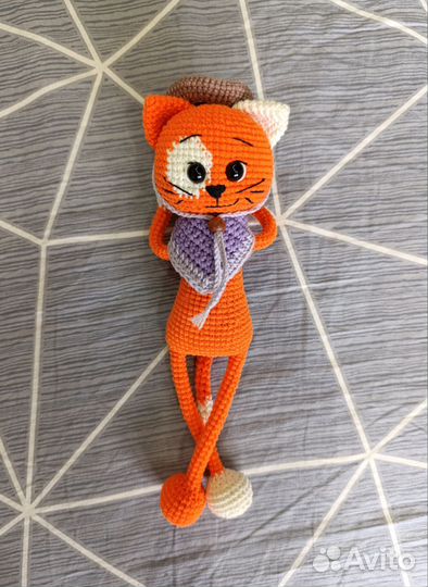 Вязаные игрушки ручной работы котенок Марсик