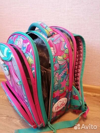 Школьный рюкзак