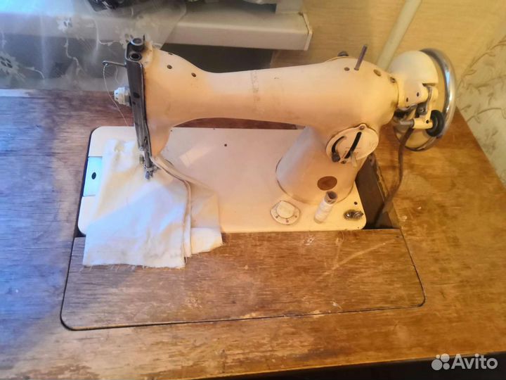 Швейная машина Подольск