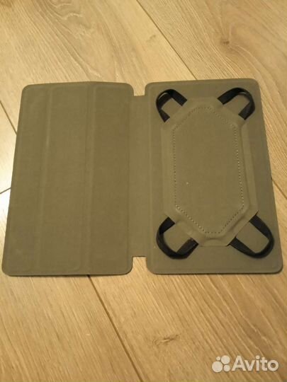 Чехлы на планшет 7 дюймов