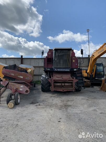 Разбор комбайнов Палессе 1218