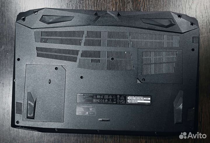 Игровой ноутбук Acer 15.6/Gtx 1050/i5/12Gb/SSD+HDD