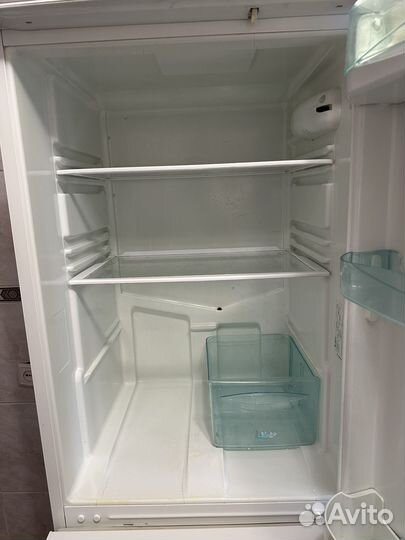 Холодильник стинол