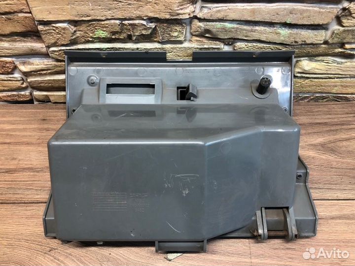 Бардачок панели УАЗ Патриот 3163 змз 409 Е-2 2009