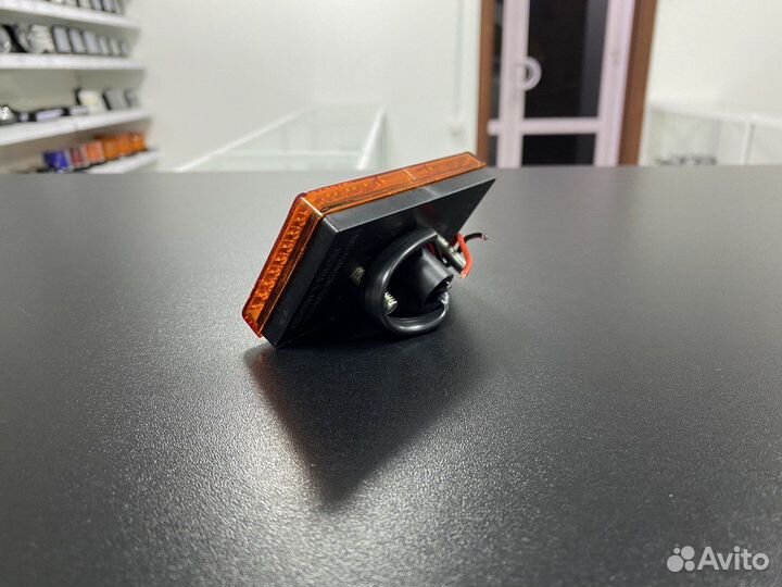 Указатель габарита 12-24V