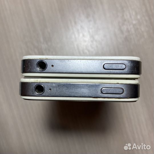 iPhone 4S, 16 ГБ
