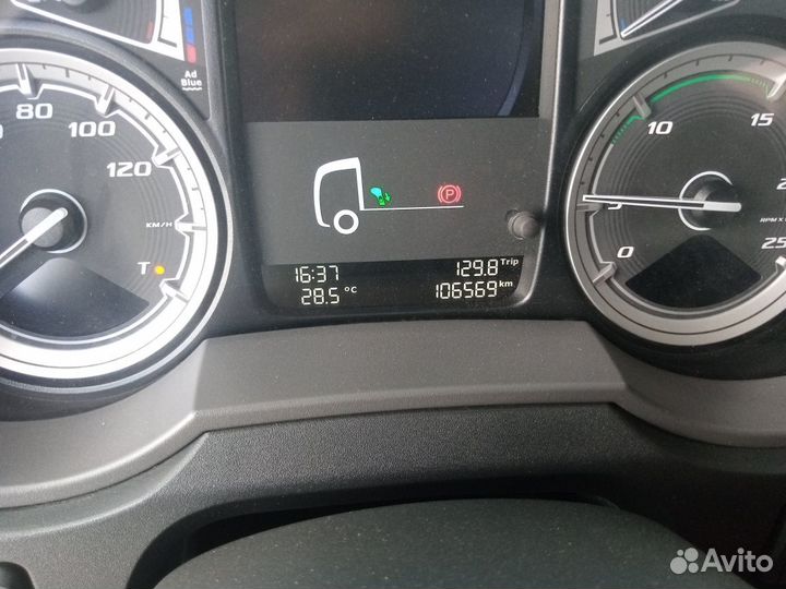 DAF XF 106.480 с полуприцепом, 2021