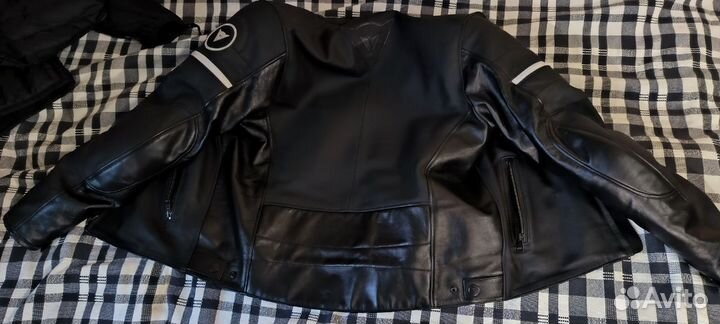 Dainese saint louis Black 46