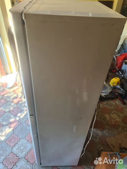 Холодильник двухкамерный Бирюса 360NF No Frost