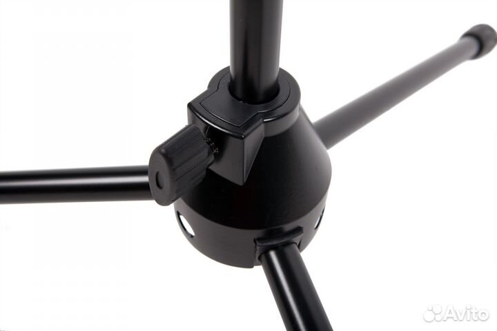 Стойка микрофонная черная 