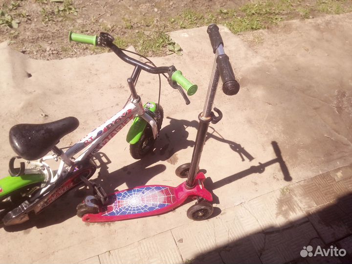 Детский велосипед бу и самокат трехколесный