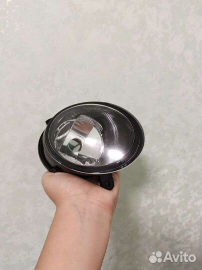 Правя противотуманная фара на ауди А6С6 с 2004г