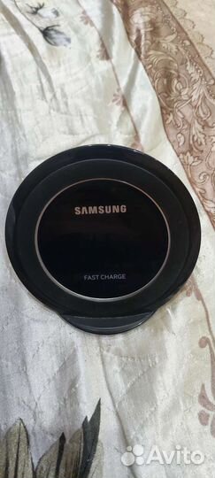 Беспроводная зарядка samsung