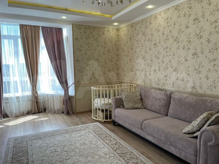 2-к. квартира, 70 м², 7/8 эт.