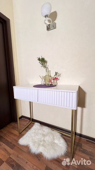 Туалетный столик