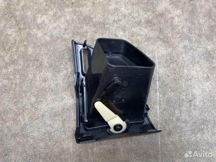 Дефлектор воздушный левый Chery M11 1 1.6 SQR481F