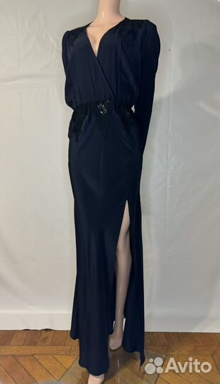 Вечернее шелковое платье