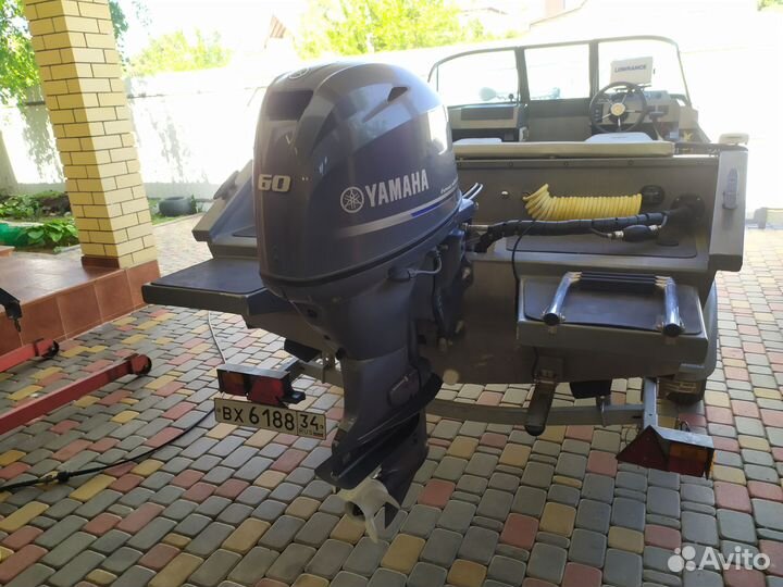 Моторная лодка