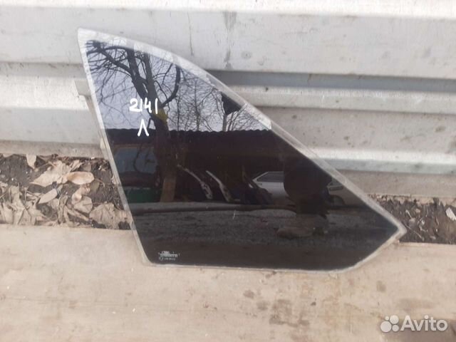Форточка левая Москвич 2141