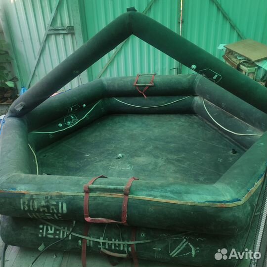 Плот спасательный надувной