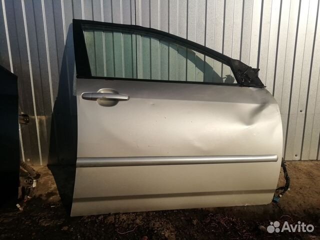 Дверь передняя правая Тойота Королла 120