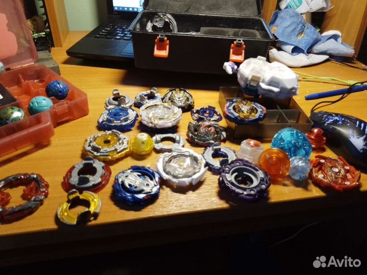 Волчки бейблейд такара/китай