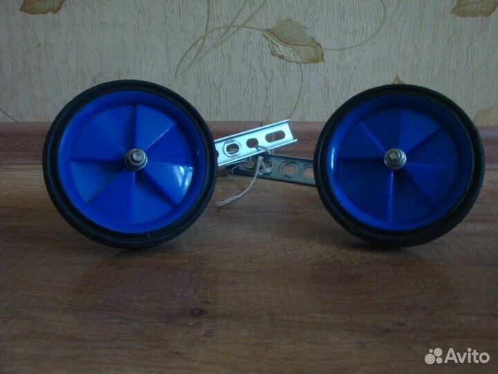 Боковые колёса для велосипеда