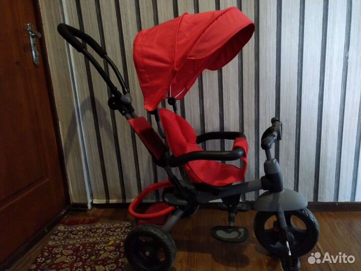 Трехколесный велосипед