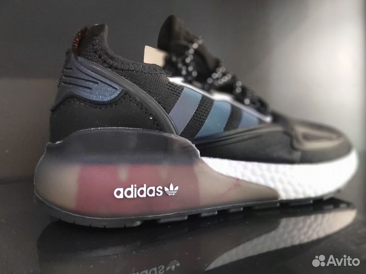 Кроссовки женские adidas