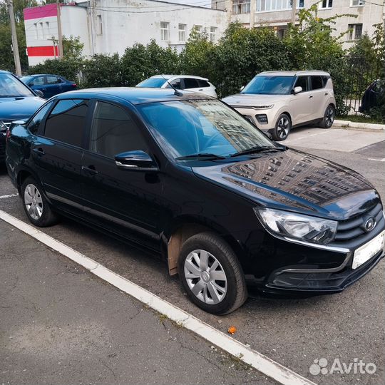 LADA Granta 1.6 МТ, 2022, 26 000 км