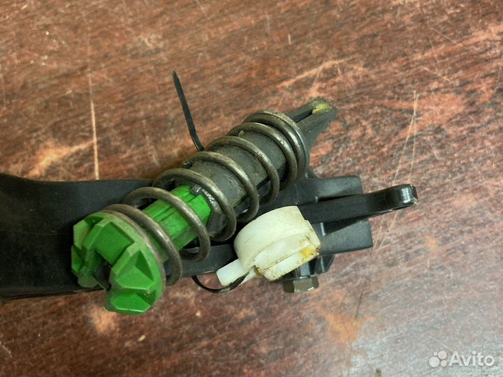 Педаль сцепления фольксваген гольф 4